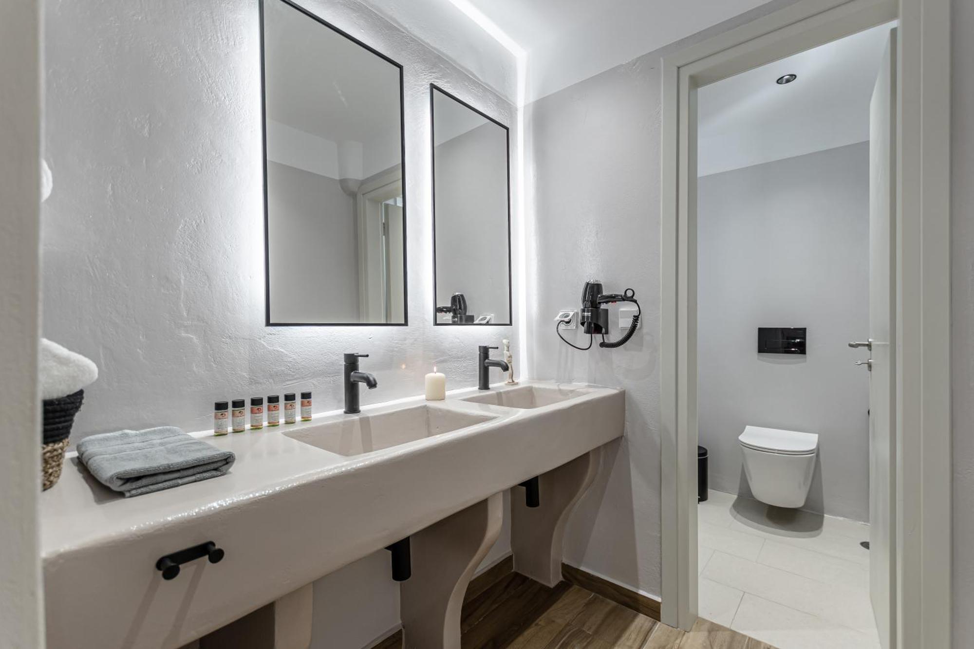 Heavenly Suites & Studios Naxos City 외부 사진