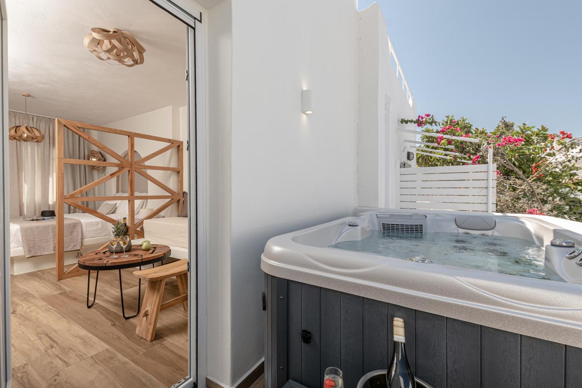 Heavenly Suites & Studios Naxos City 외부 사진